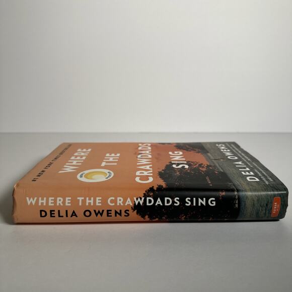 Where the Crawdads Sing - Hardcover By Owens, Delia - GOOD - Picture 3 of 9